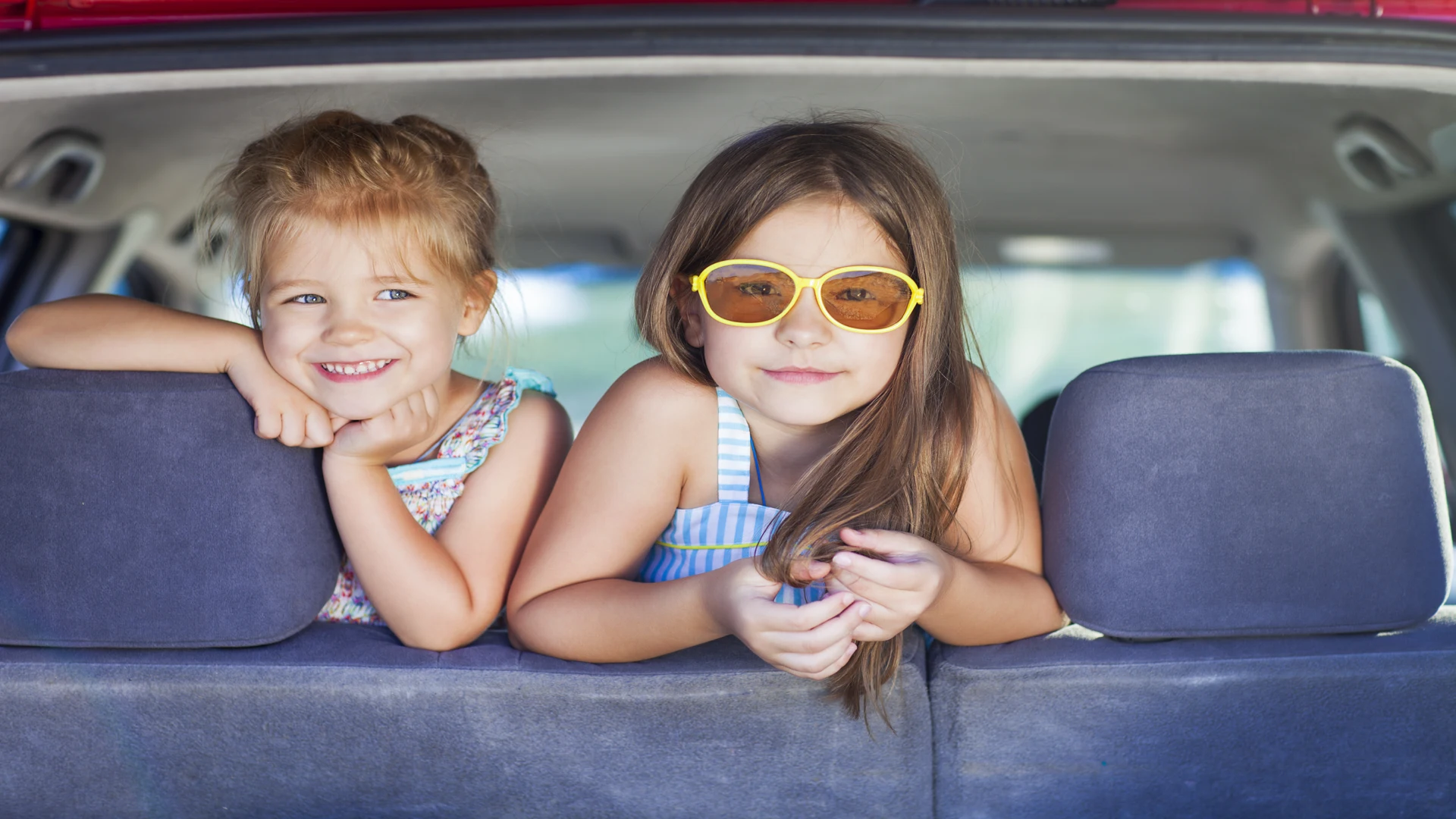 summer travel kids FI.webp